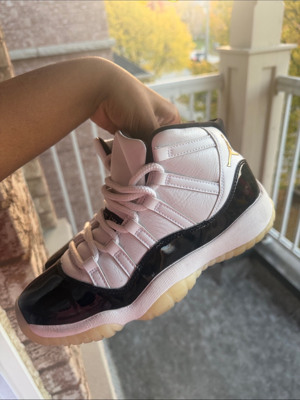 Air Jordan 11 Retro Kids Black and White